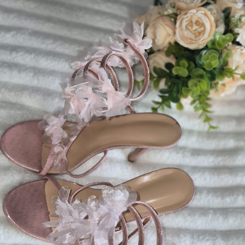 Elegant Pink Strappy Heels - Picture 7 of 7